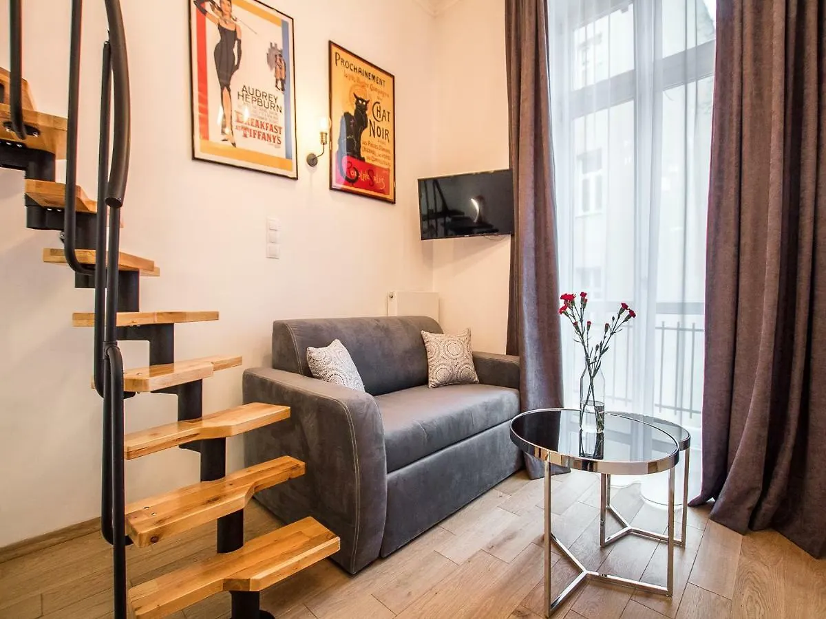 Apartments Zwierzyniecka A4You Krakow Poland