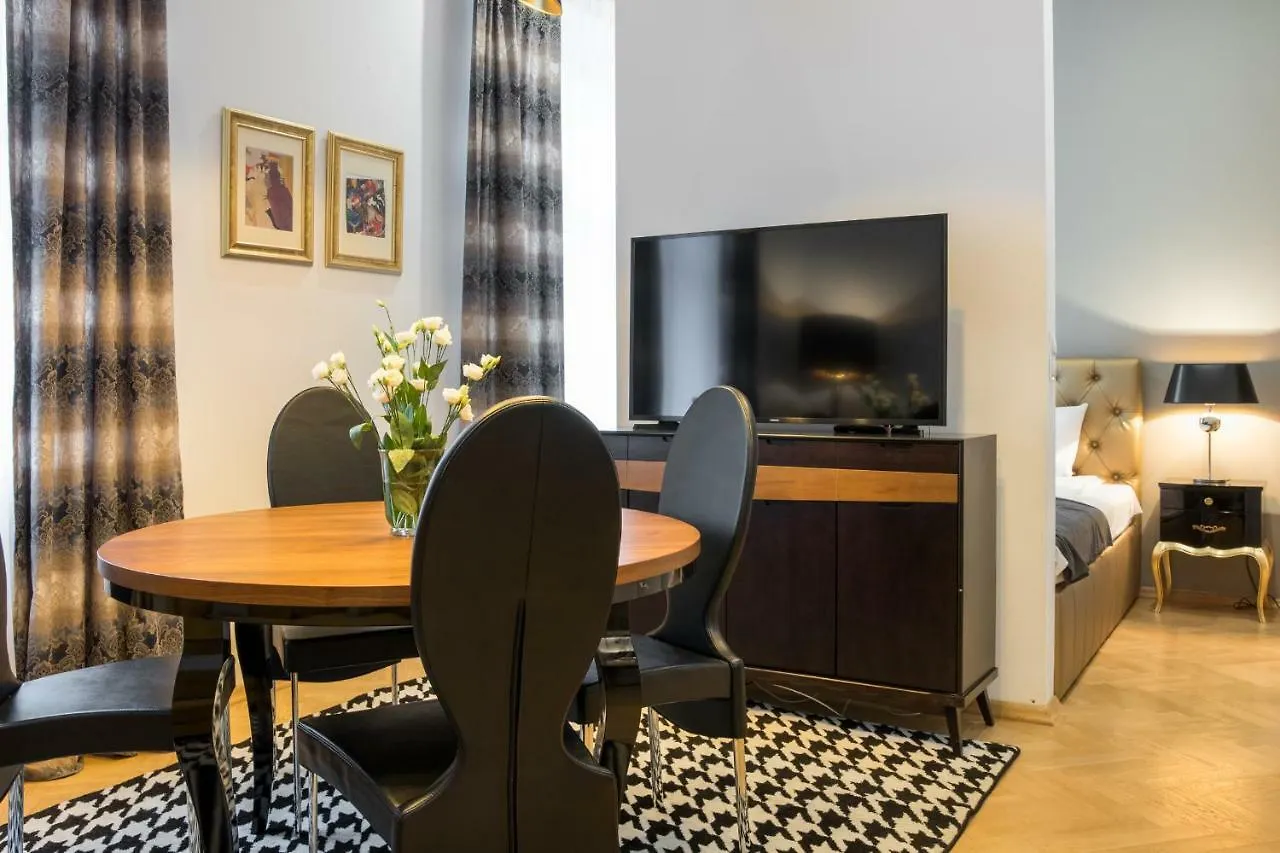Apartments Zwierzyniecka A4You Krakow