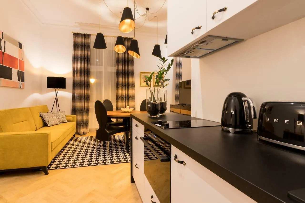 Apartments Zwierzyniecka A4You Krakow