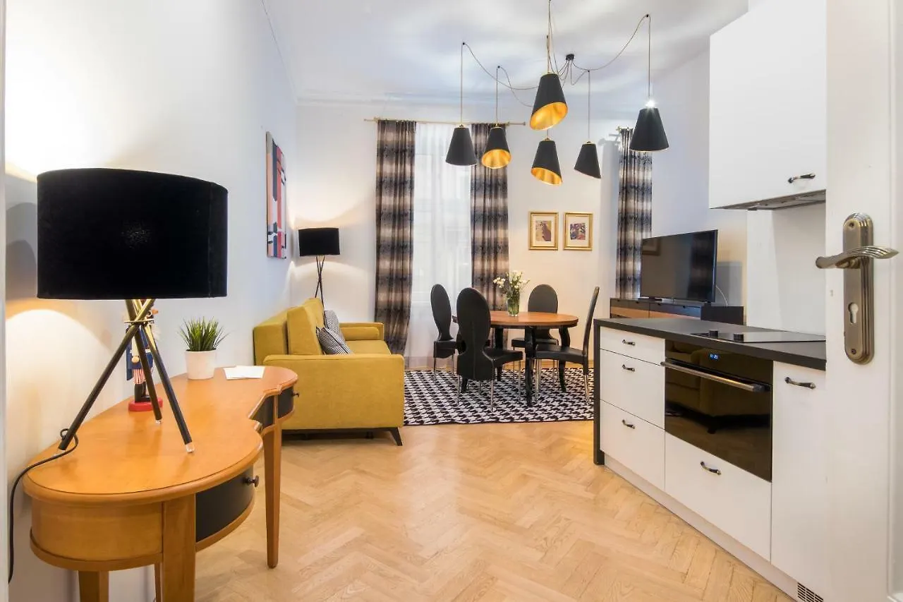 Apartments Zwierzyniecka A4You Krakow